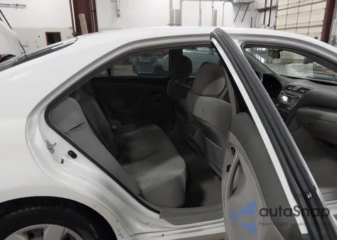 2008 Toyota Camry Hybrid из США, поврежденный, VIN 4T1BB46K38U037708